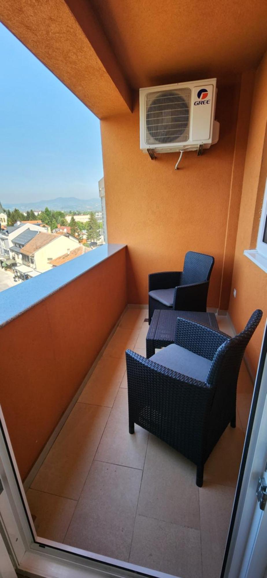 Brand New Two Bedroom And One Living Room Apartment In A Great Location! Sarajevo Bagian luar foto